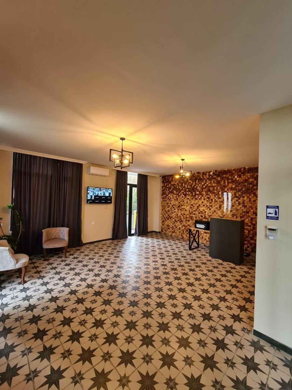 Отель Casa Del Mar Квариати Экстерьер фото