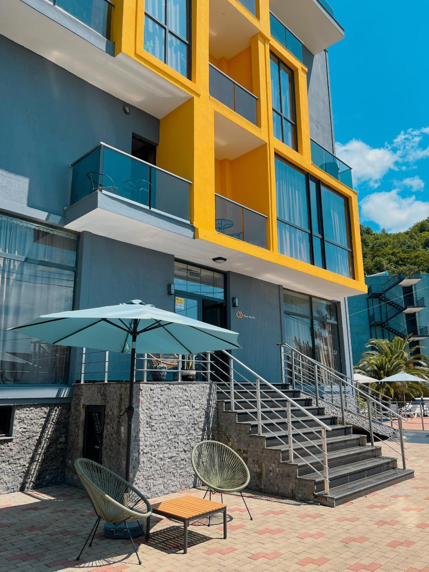Отель Casa Del Mar Квариати Экстерьер фото