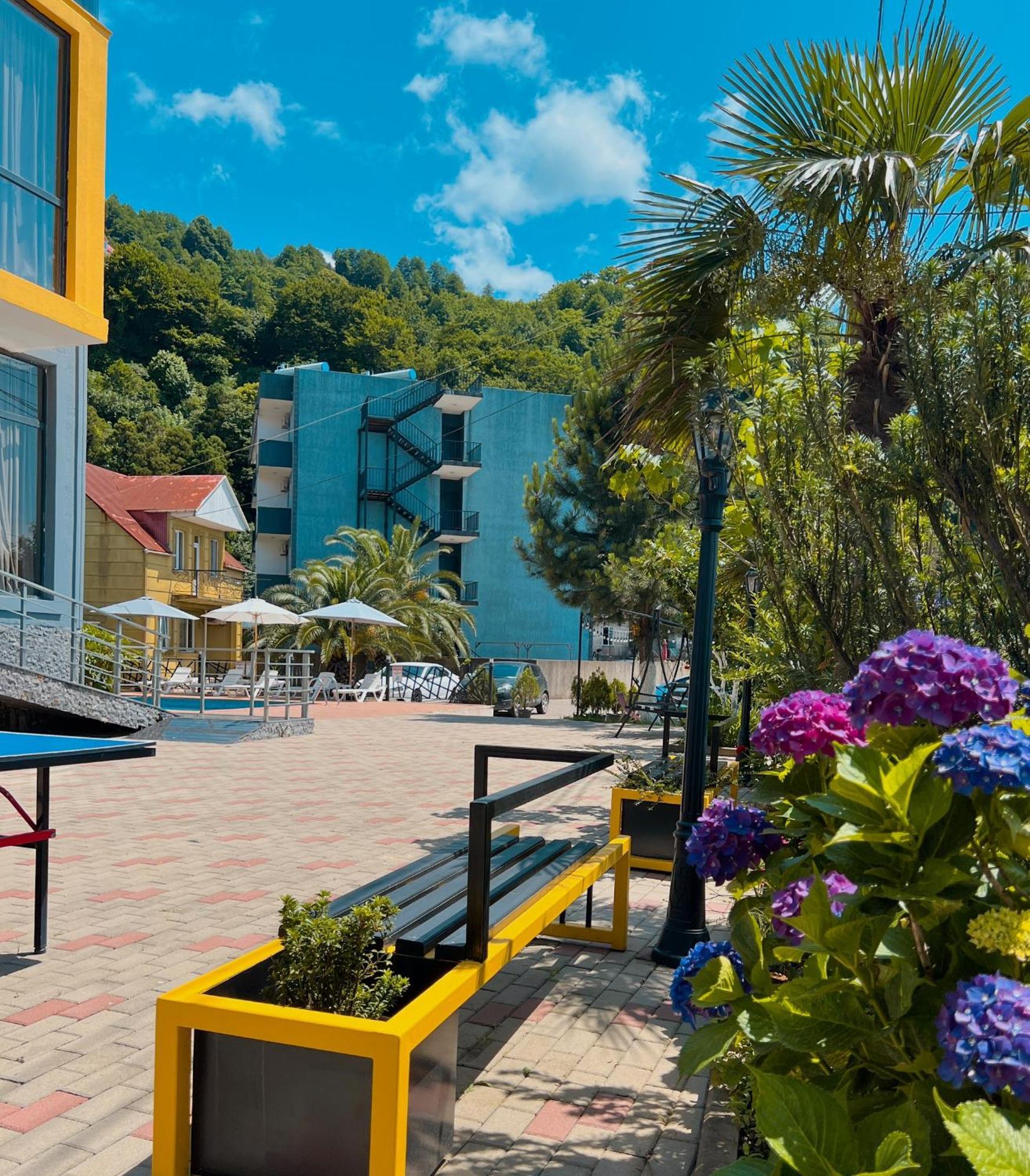 Отель Casa Del Mar Квариати Экстерьер фото